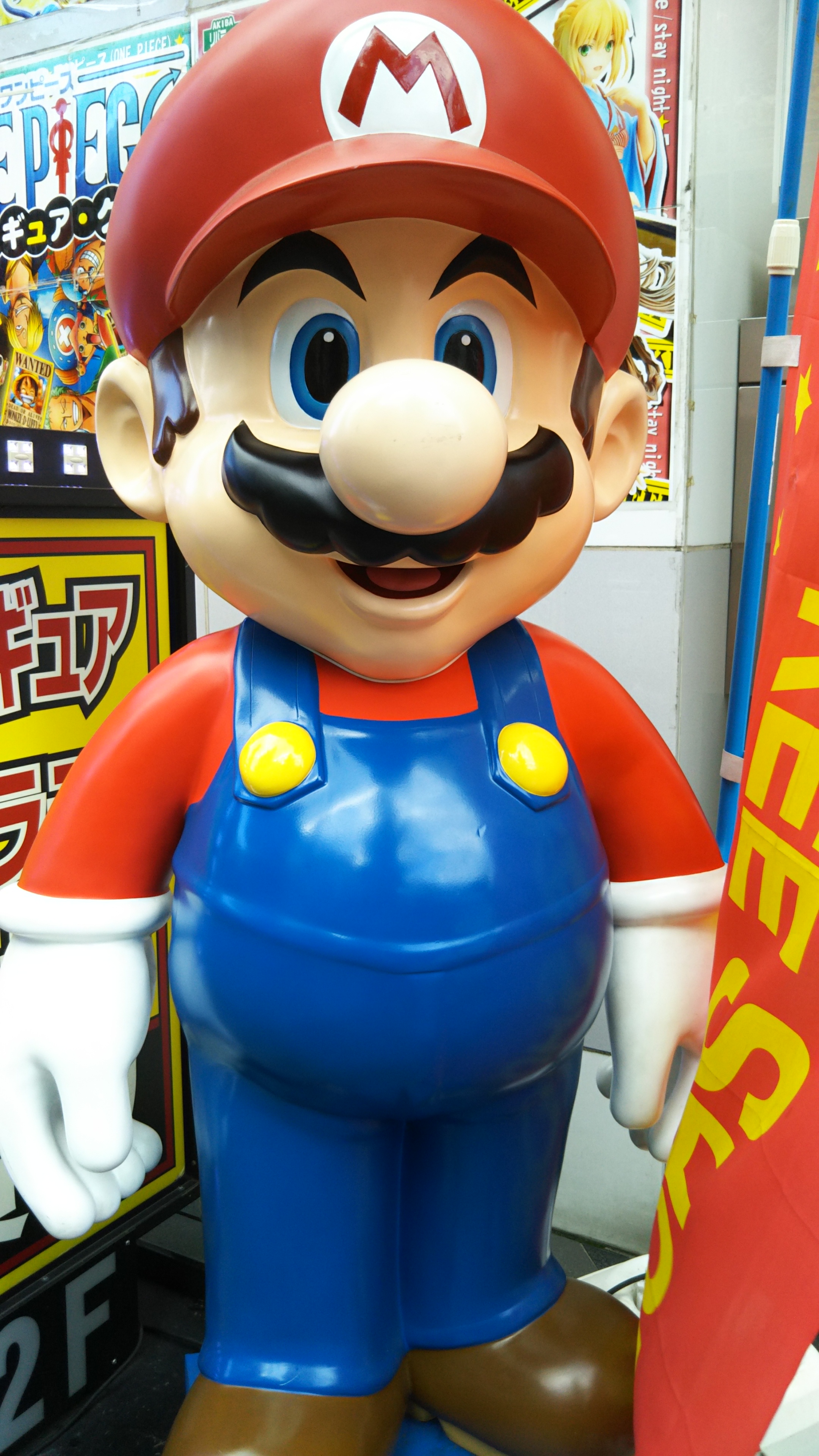 秋葉原のマリオ